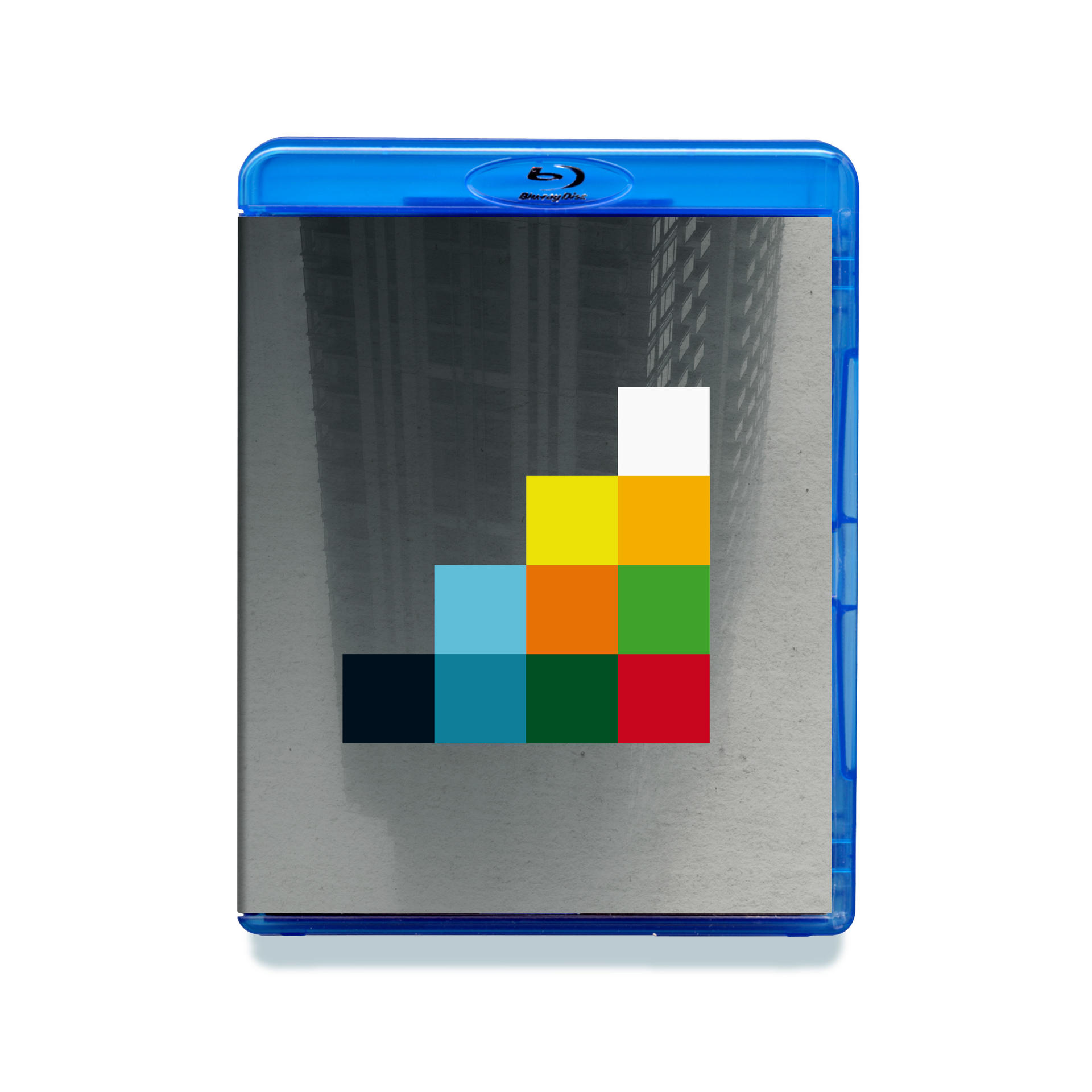 Blu-ray-Hülle. Buntes quadratisches Muster auf dem Cover.