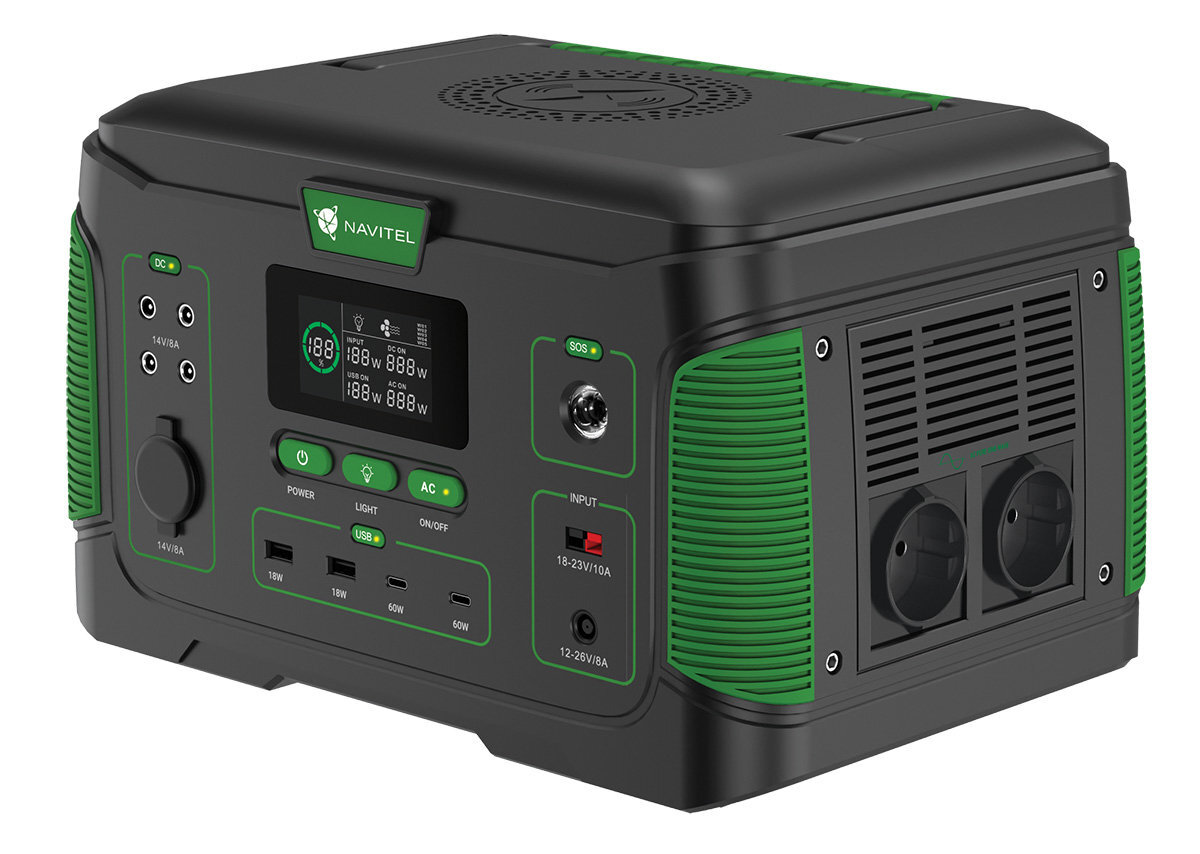 Czarna i zielona stacja zasilania Navitel. Posiada wyświetlacz cyfrowy. Posiada gniazda AC/DC i porty USB.