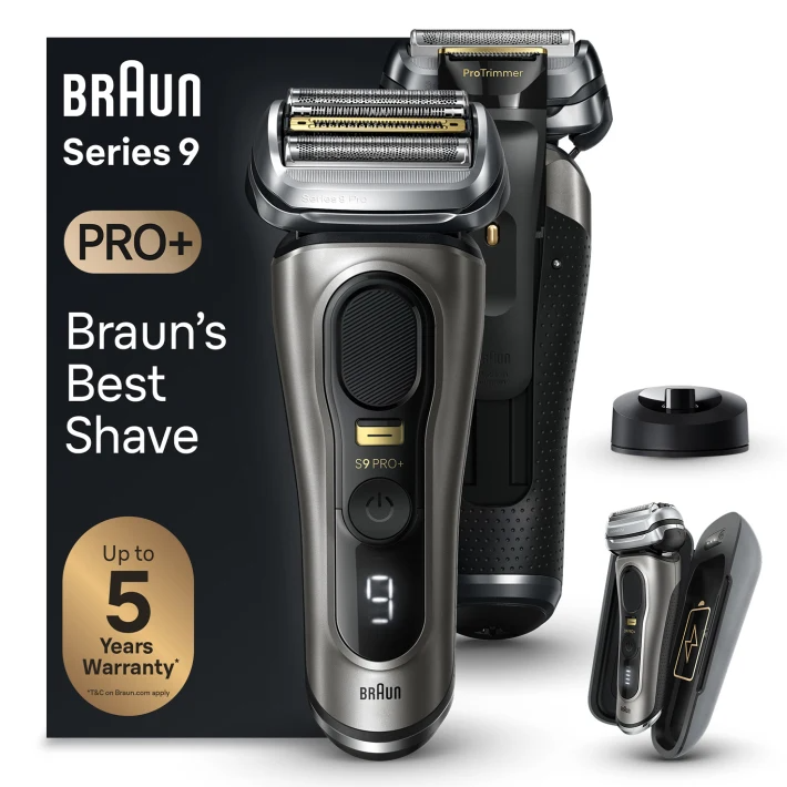 Braun Series 9 Pro+ elektromos borotva tartozékokkal, bemutatva a terméket és funkcióit.
