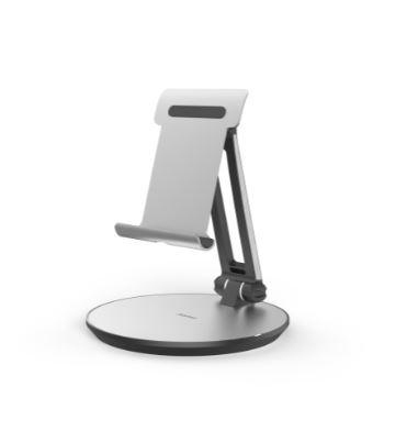 Silberner und schwarzer Telefonständer. Runde Basis, verstellbarer Arm, weißer Hintergrund.