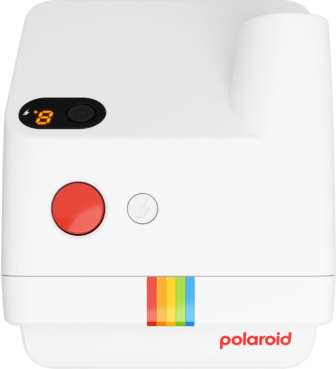 Fehér Polaroid instant kamera piros gombbal, szivárványos csíkkal és egy kis kijelzővel, amely a 8-as számot mutatja.