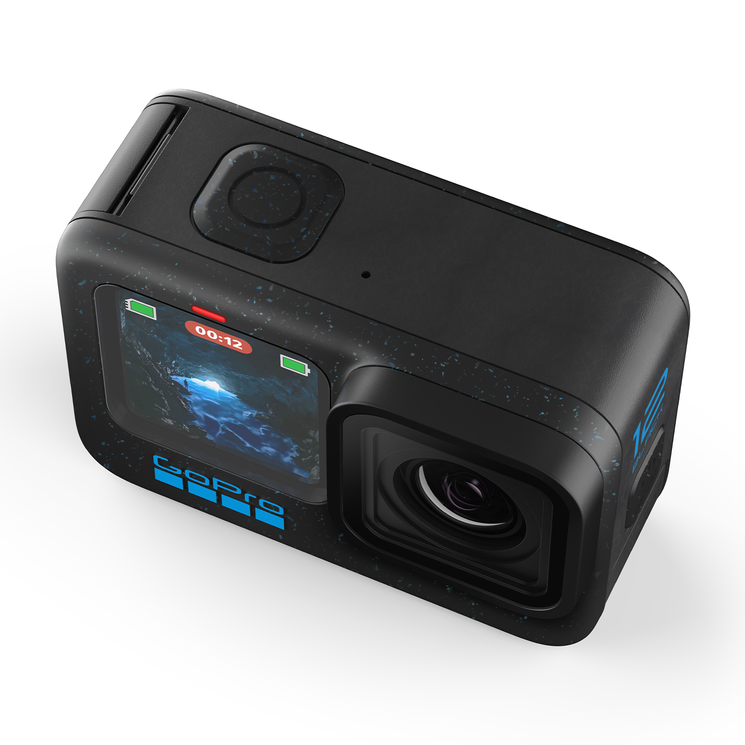 Fotocamera GoPro nera con schermo che mostra una scena d'acqua blu.