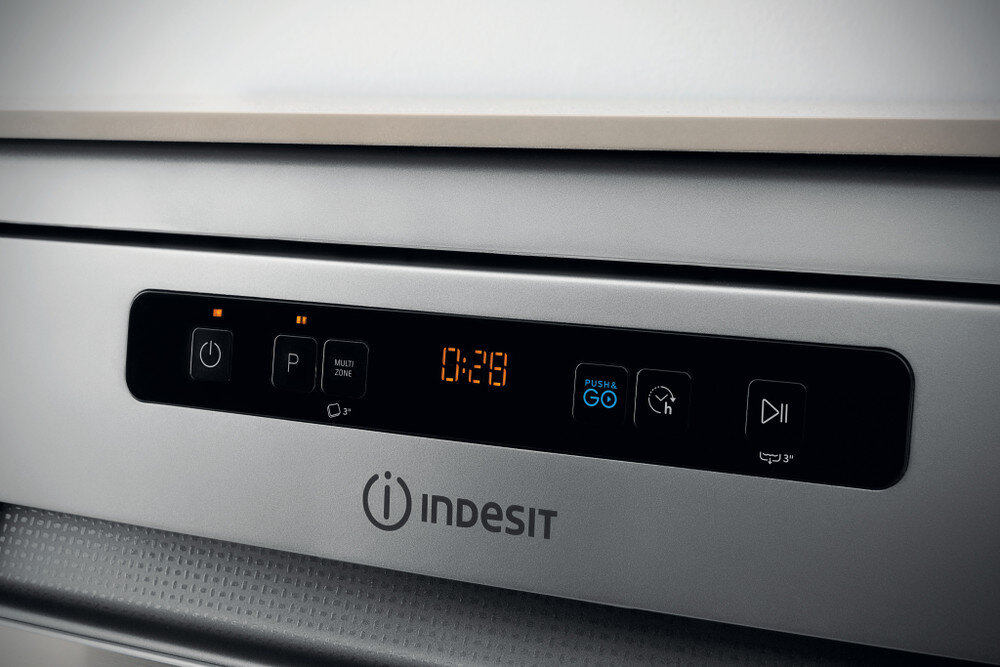 Zmywarka INDESIT DFO 3T133 A F X