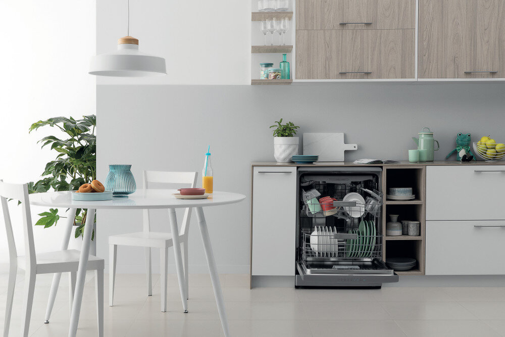 Zmywarka INDESIT DFO 3T133 A F X