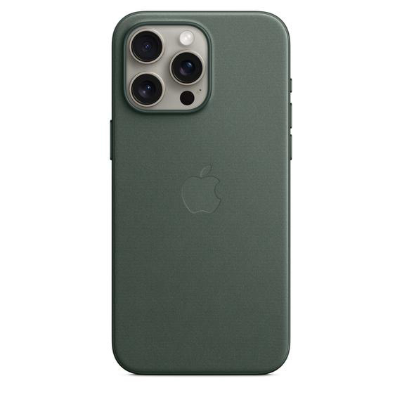 Grüne iPhone-Hülle mit Apple-Logo und drei Kameras.