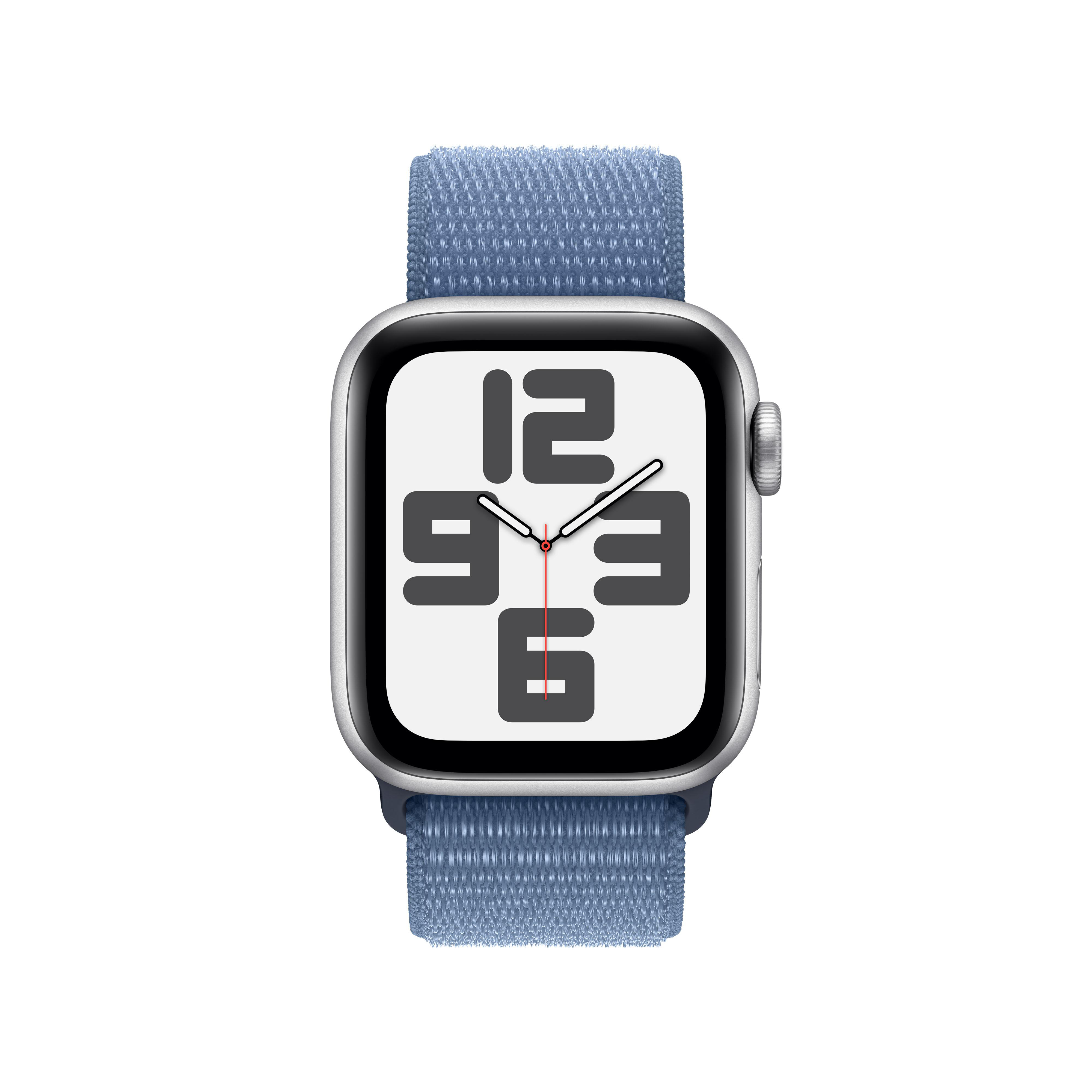 Silberne Smartwatch mit blauem Armband und weißem Zifferblatt, zeigt die Uhrzeit.