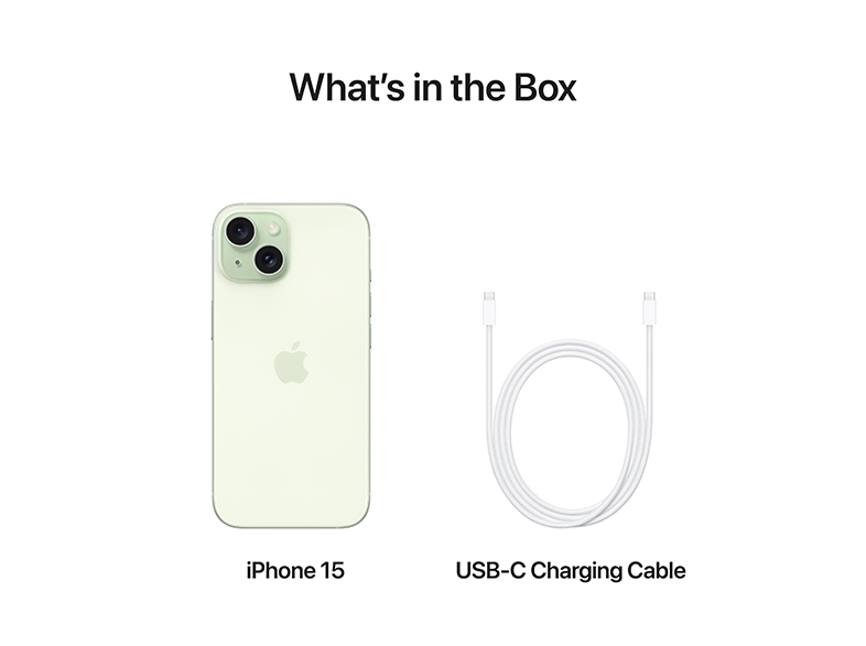 iPhone 15 és USB-C töltőkábel, fehér háttér.