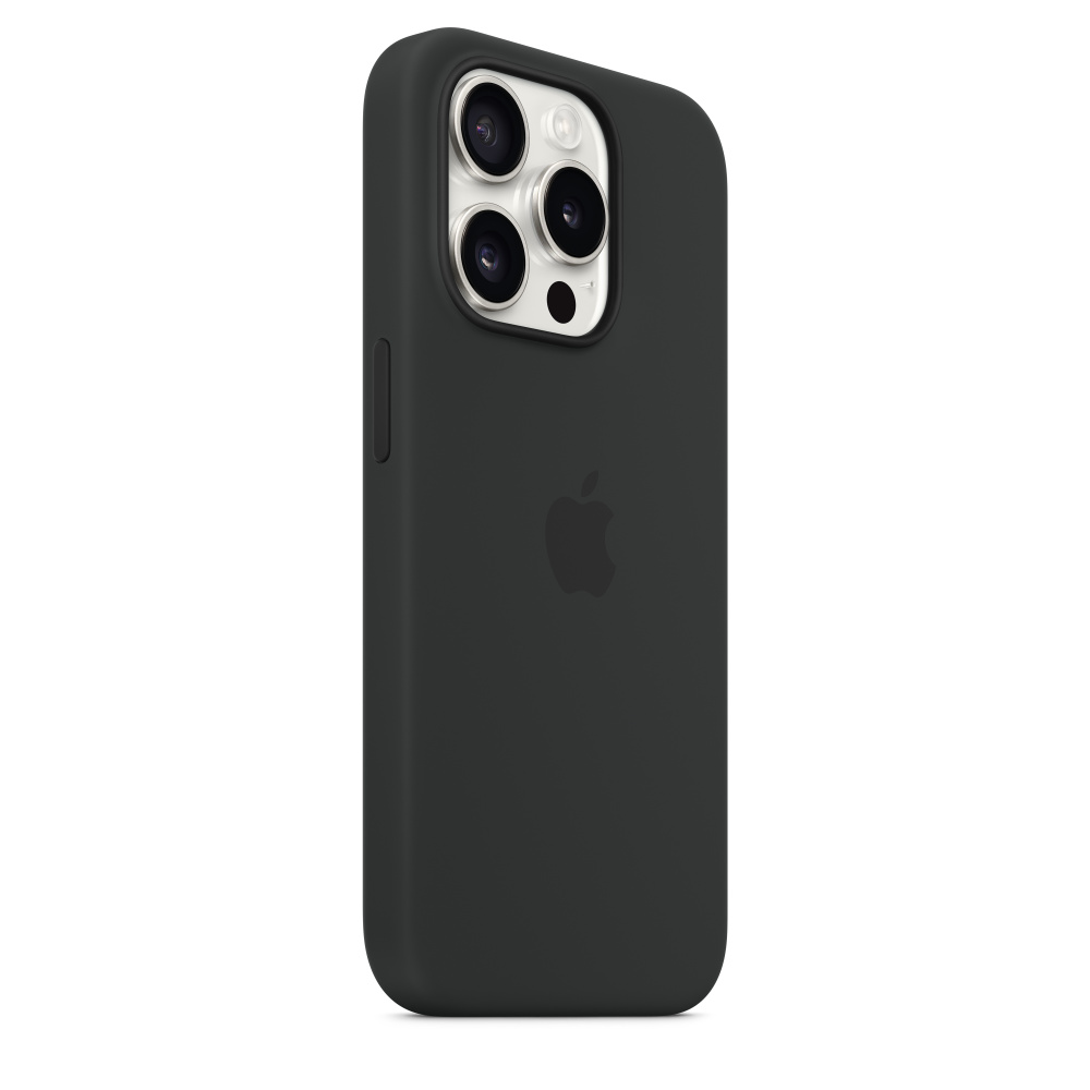 Una funda de teléfono negra con múltiples lentes de cámara y un logotipo de Apple sobre fondo blanco.