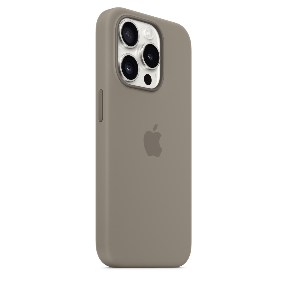 Una funda de teléfono color topo con el logo de Apple. El área de la cámara es visible con tres lentes.