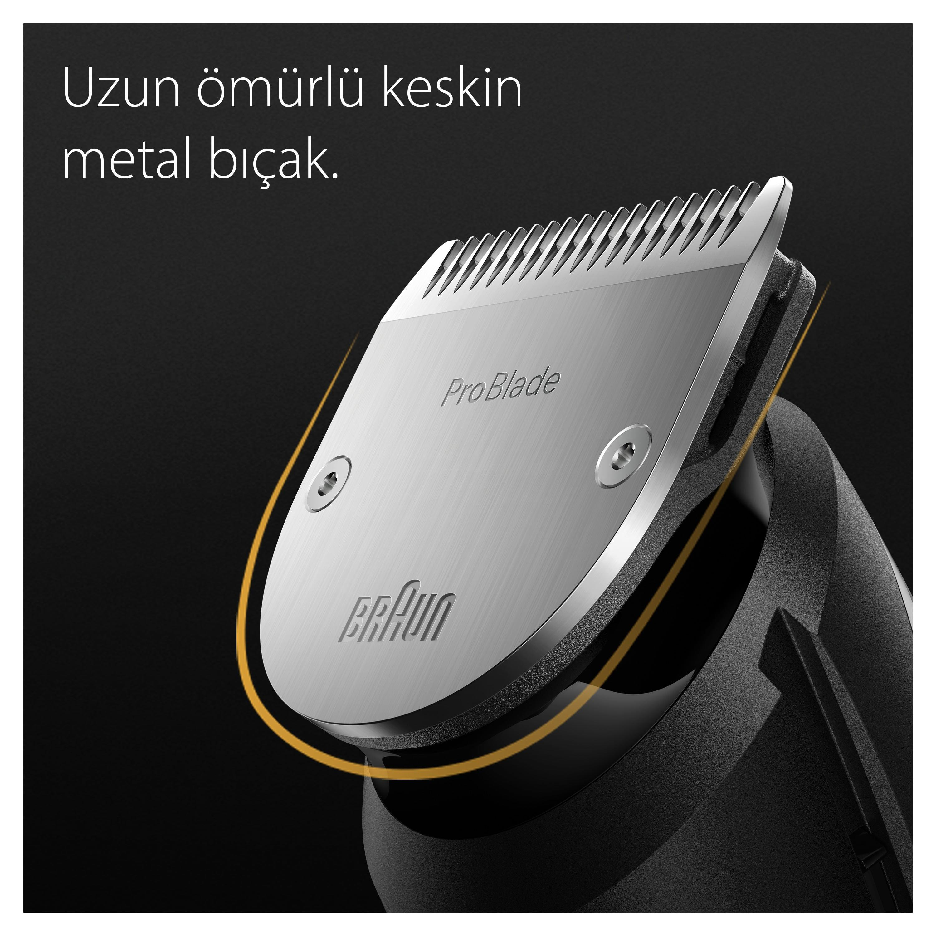 Braun tıraş bıçağının yakın çekimi. Bıçak gümüş renklidir ve metin ProBlade yazmaktadır.