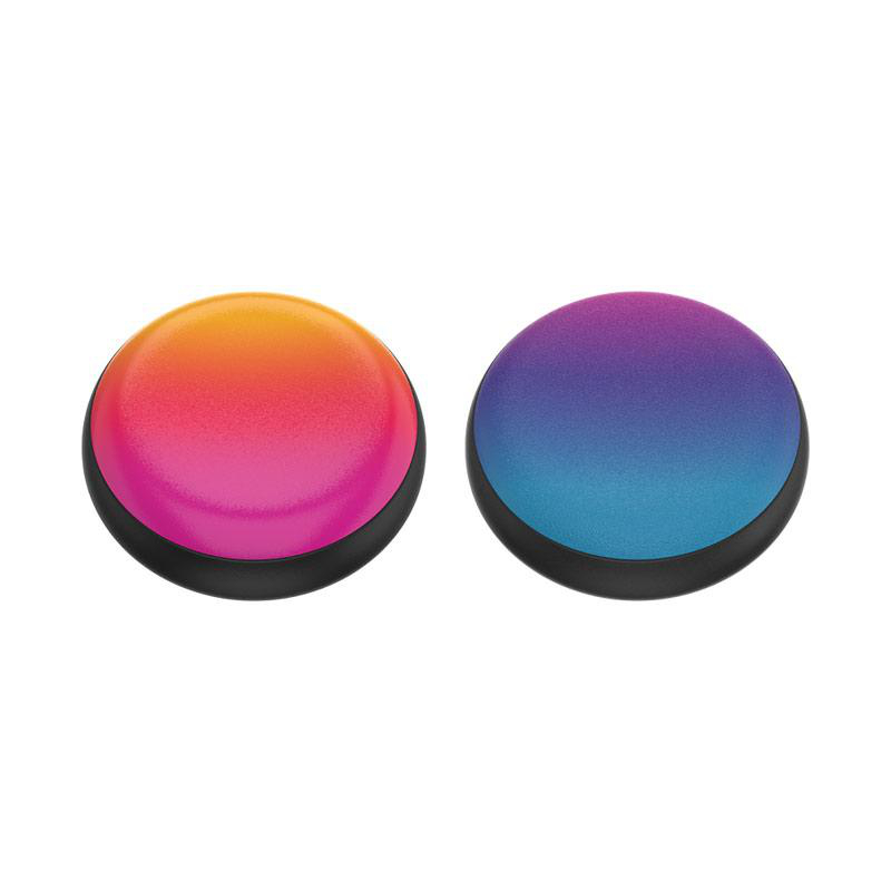 Zwei farbenfrohe PopSockets, einer pink-orange Farbverlauf, einer blau-lila Farbverlauf, auf weißem Grund.