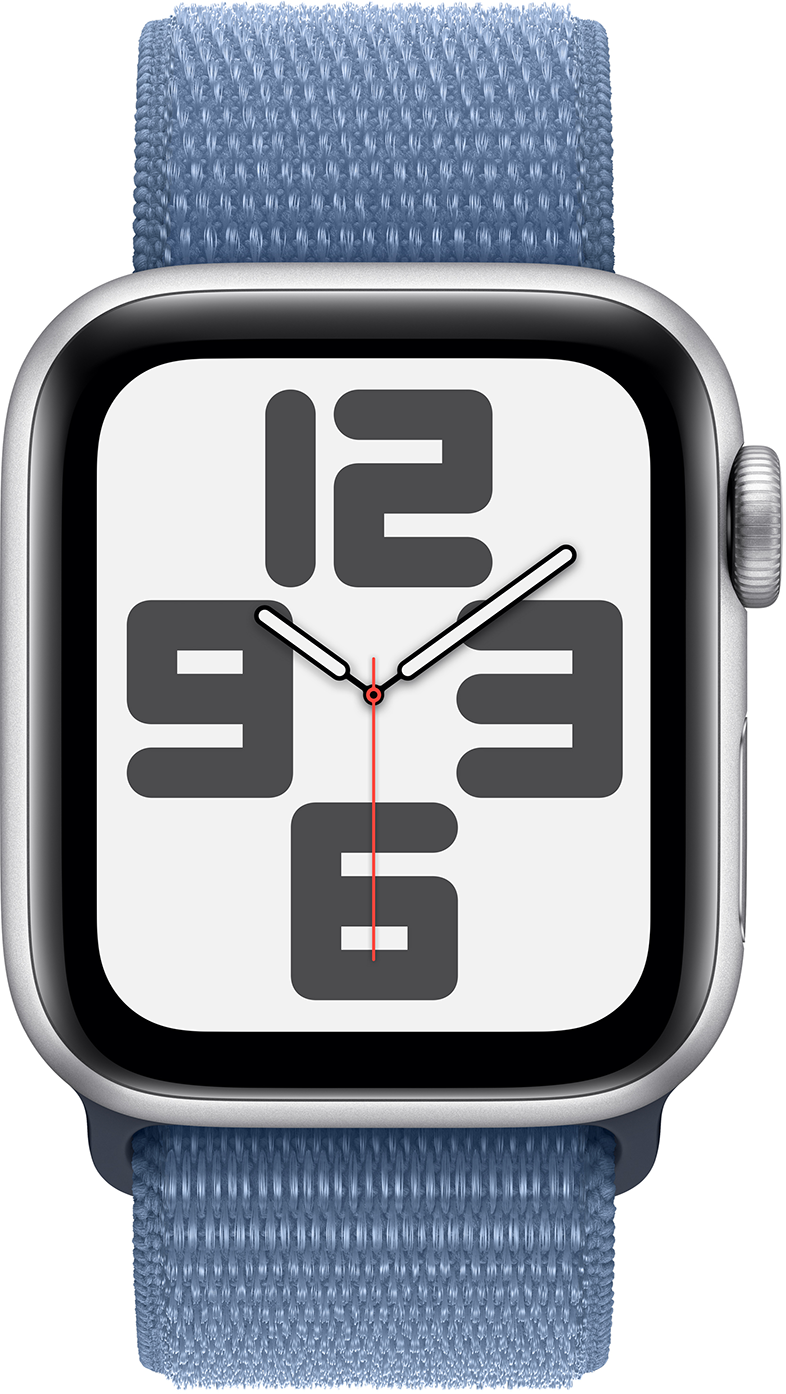Apple Watch közeli képe kék szövetszíjjal, digitális óralappal.