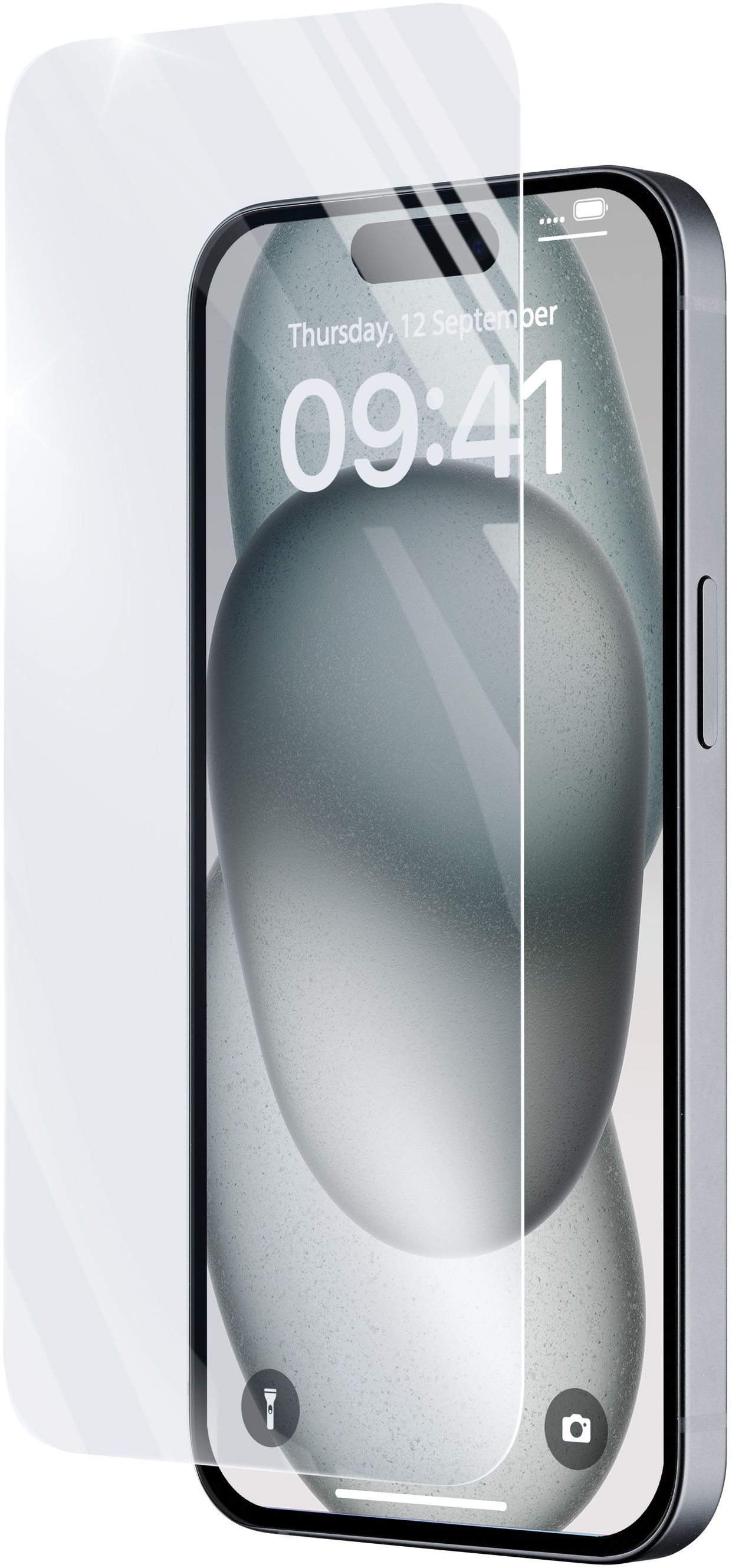 Un telefono con una protezione per lo schermo applicata, che mostra l'ora e uno sfondo sfocato.