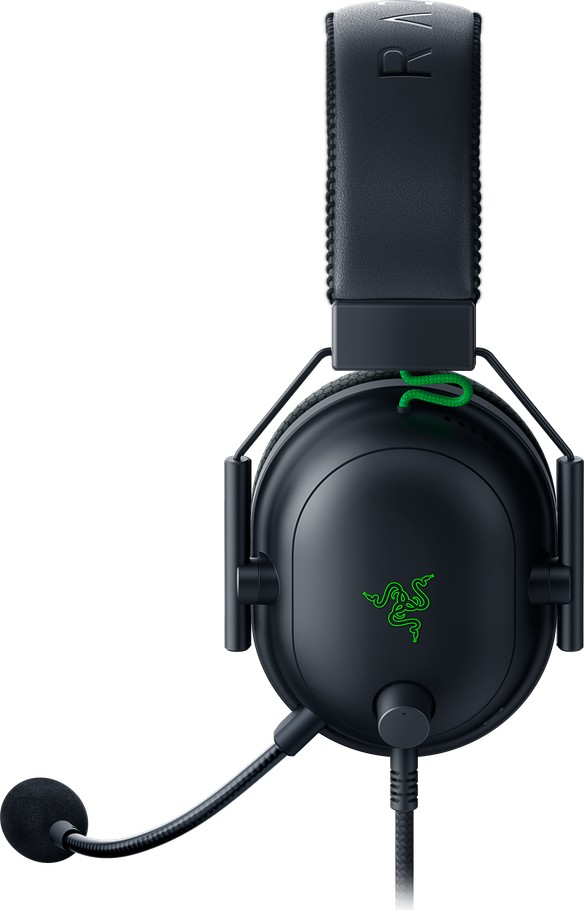 Schwarzes Razer-Gaming-Headset. Es hat ein Mikrofon, ein grünes Razer-Logo und ist auf weißem Hintergrund.