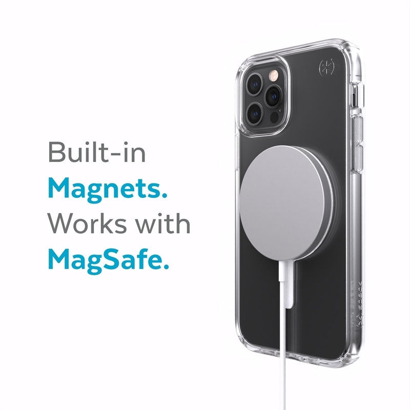 Átlátszó telefontok fehér MagSafe töltővel, fekete iPhone-on. Szöveg balra.