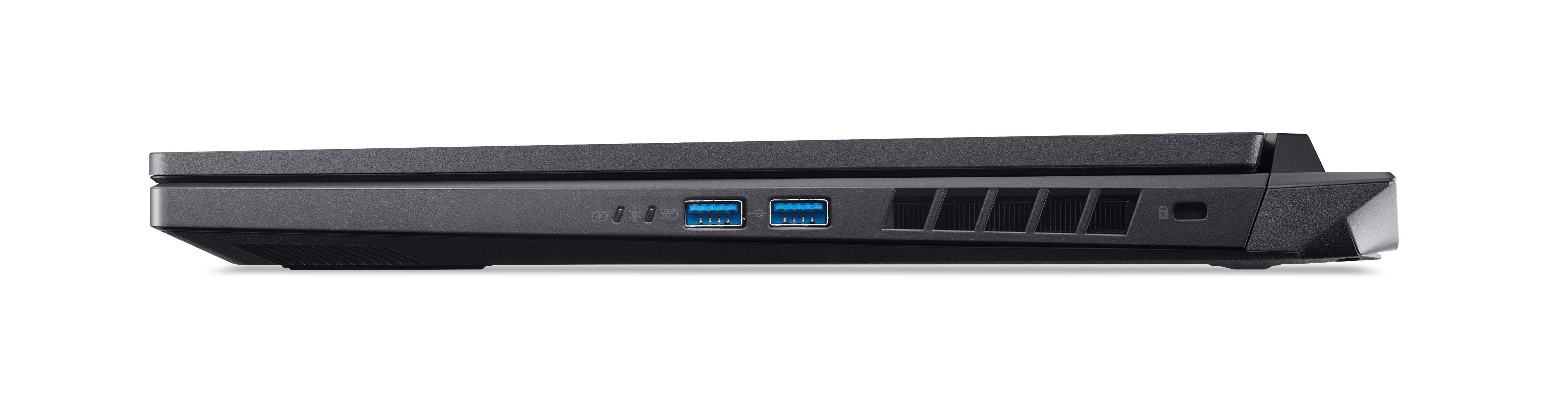 Seitenansicht eines schwarzen Laptops mit Anschlüssen und Lüftungsschlitzen, freigestellt.