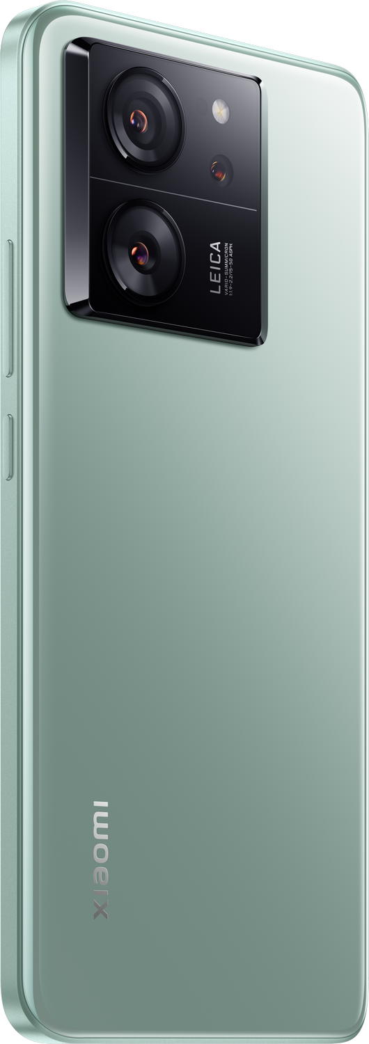 Smartphone verde con configuración de triple cámara y marca Leica.