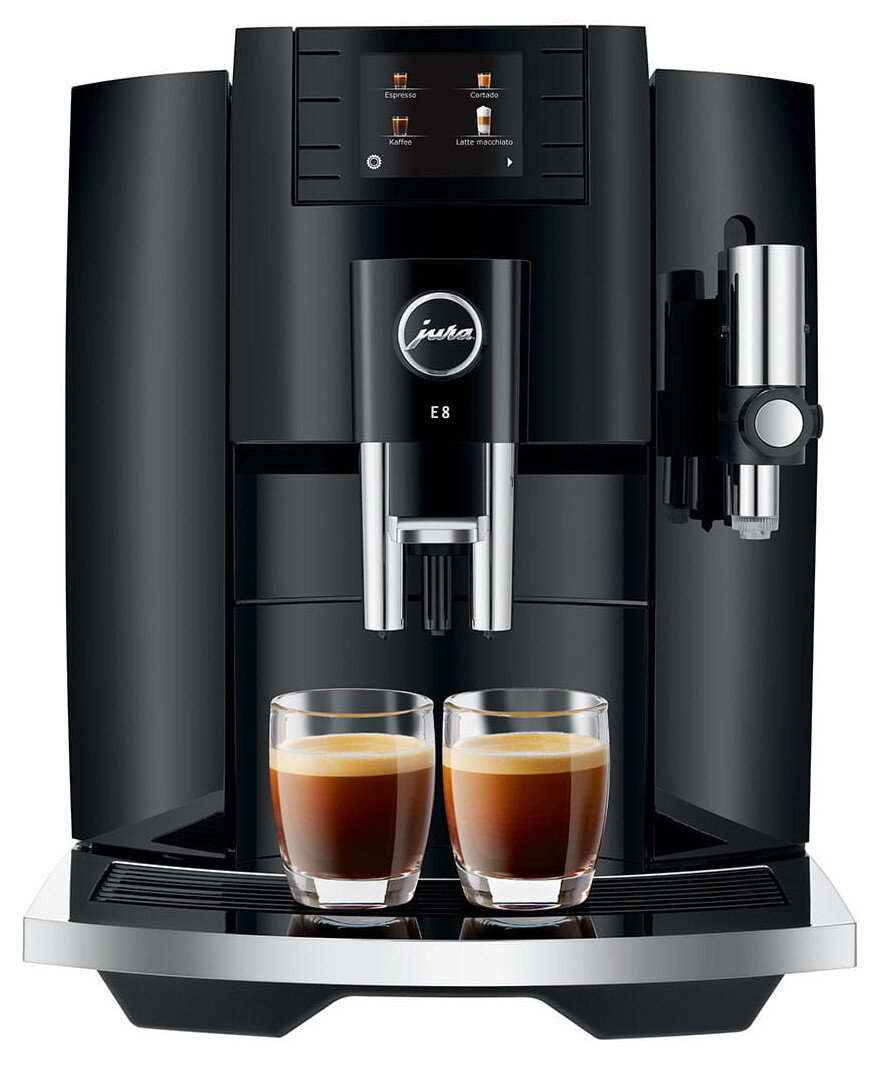 Czarny ekspres do kawy z dwiema filiżankami espresso, logo Jura. Na jasnym tle.