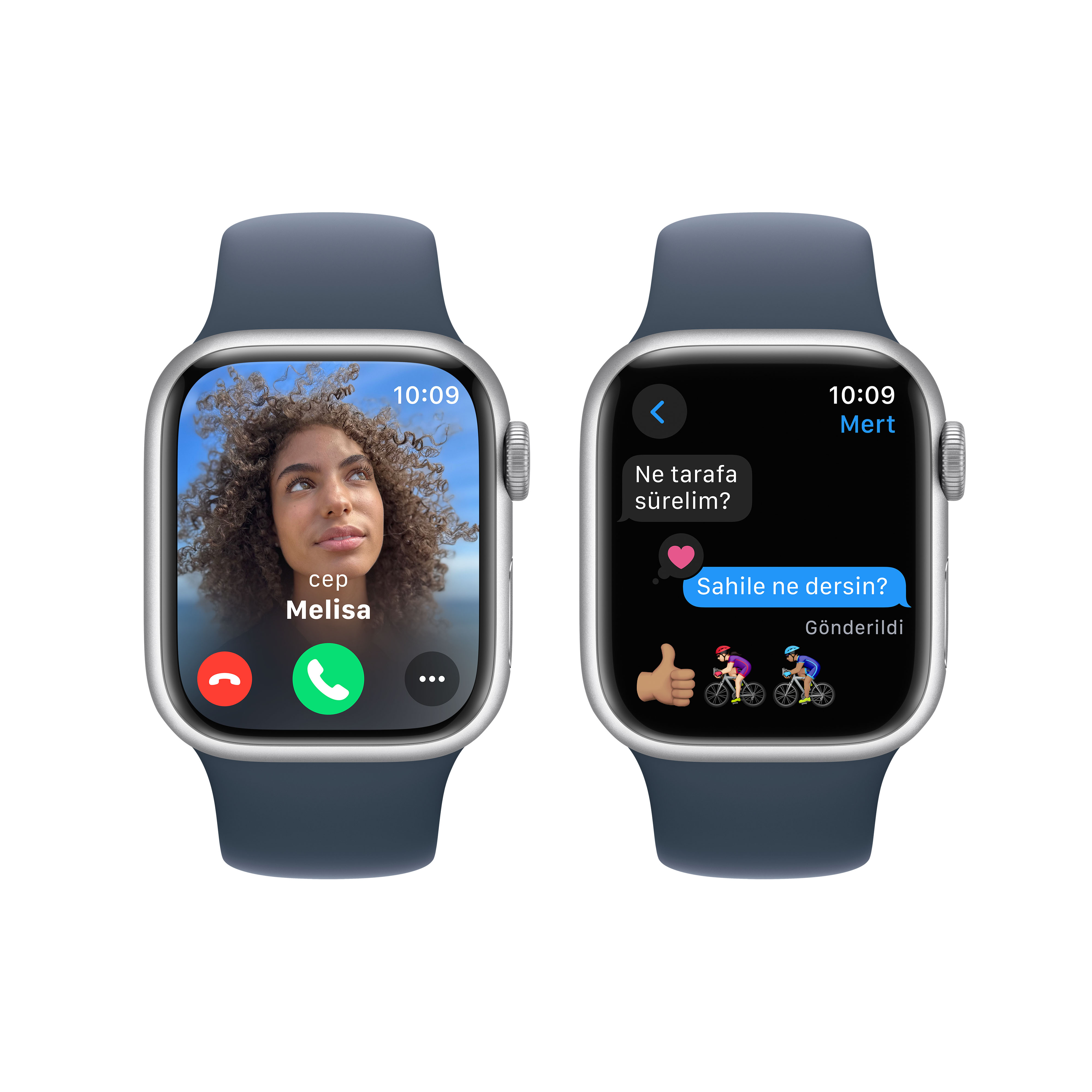 İki Apple Watch, aramaları ve mesajları gösteriyor. Biri bir kadın, diğeri ise emojilerle bir metin gösteriyor.