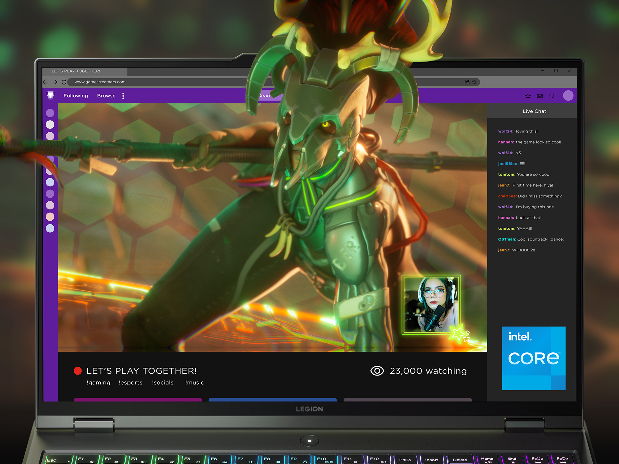 Laptop-Bildschirm mit Live-Stream eines Gamers. Chatfenster und Intel Core-Logo sind sichtbar.
