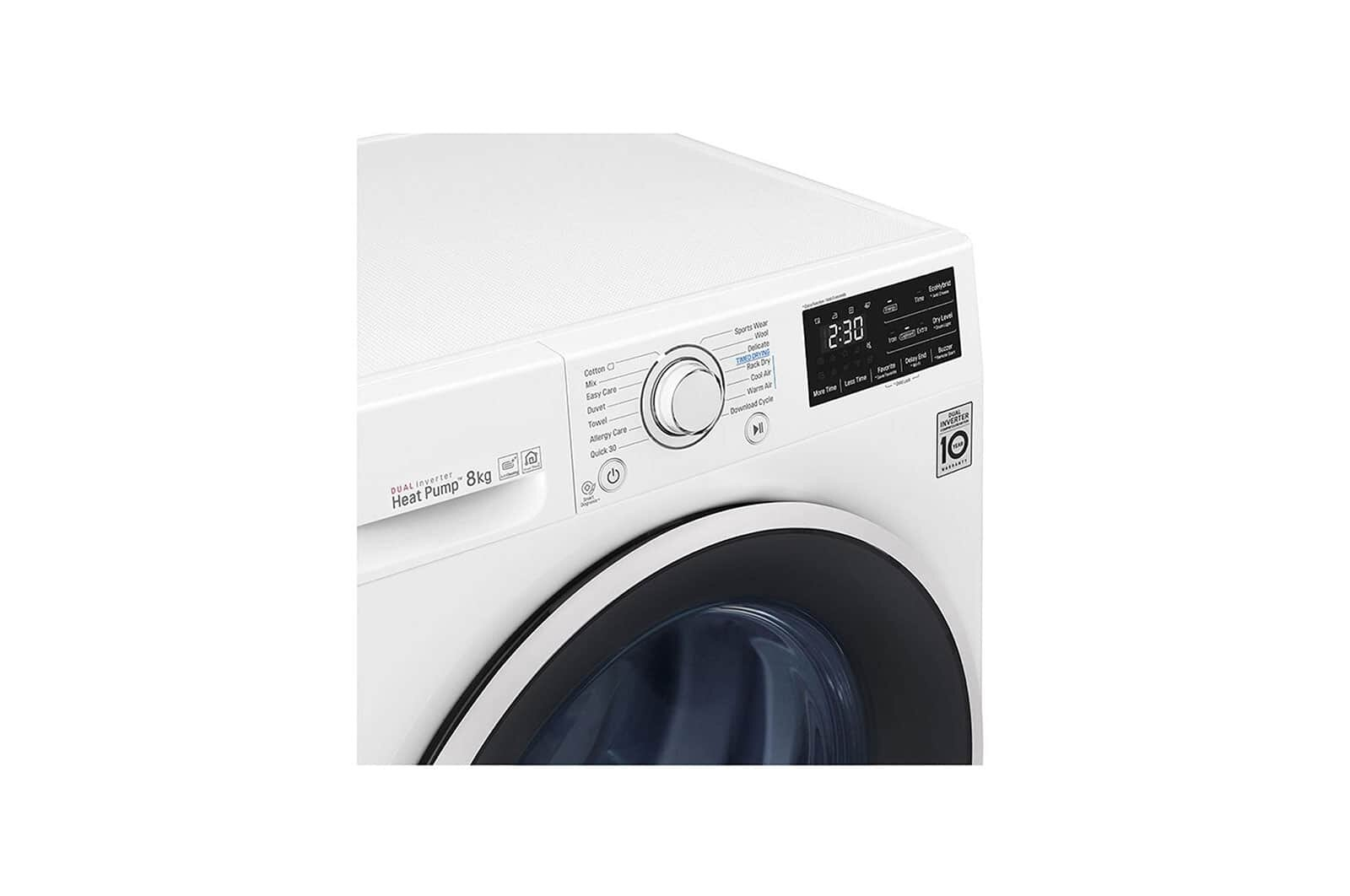 Biała pralka z wyświetlaczem cyfrowym i pokrętłem.