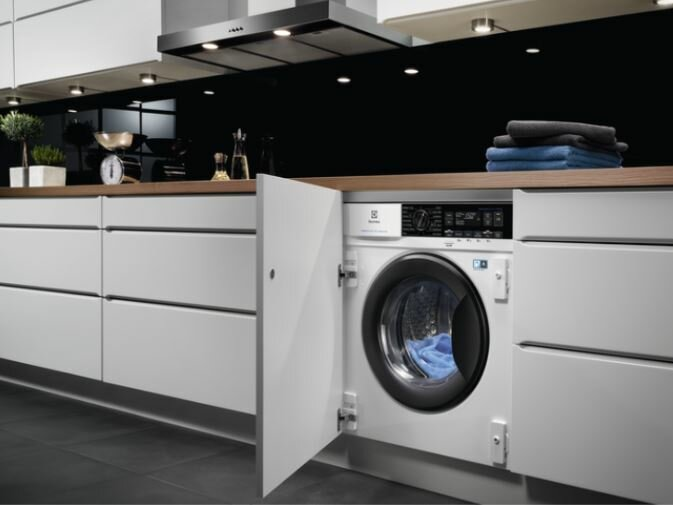 Pralko-suszarka ELECTROLUX EW7W368SI
