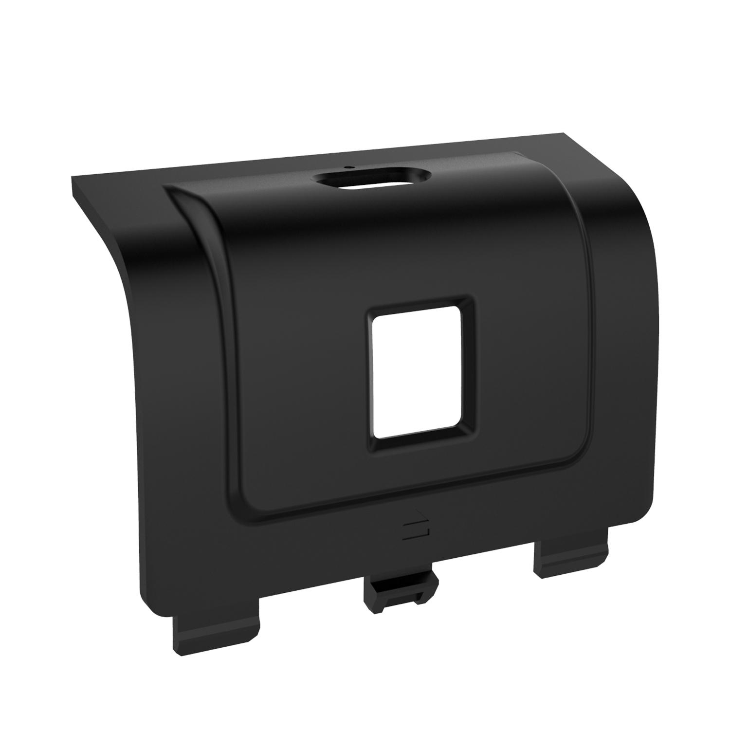 Schwarze Kamerabatterietür mit quadratischem Ausschnitt und Steckplatz für die Batterie.