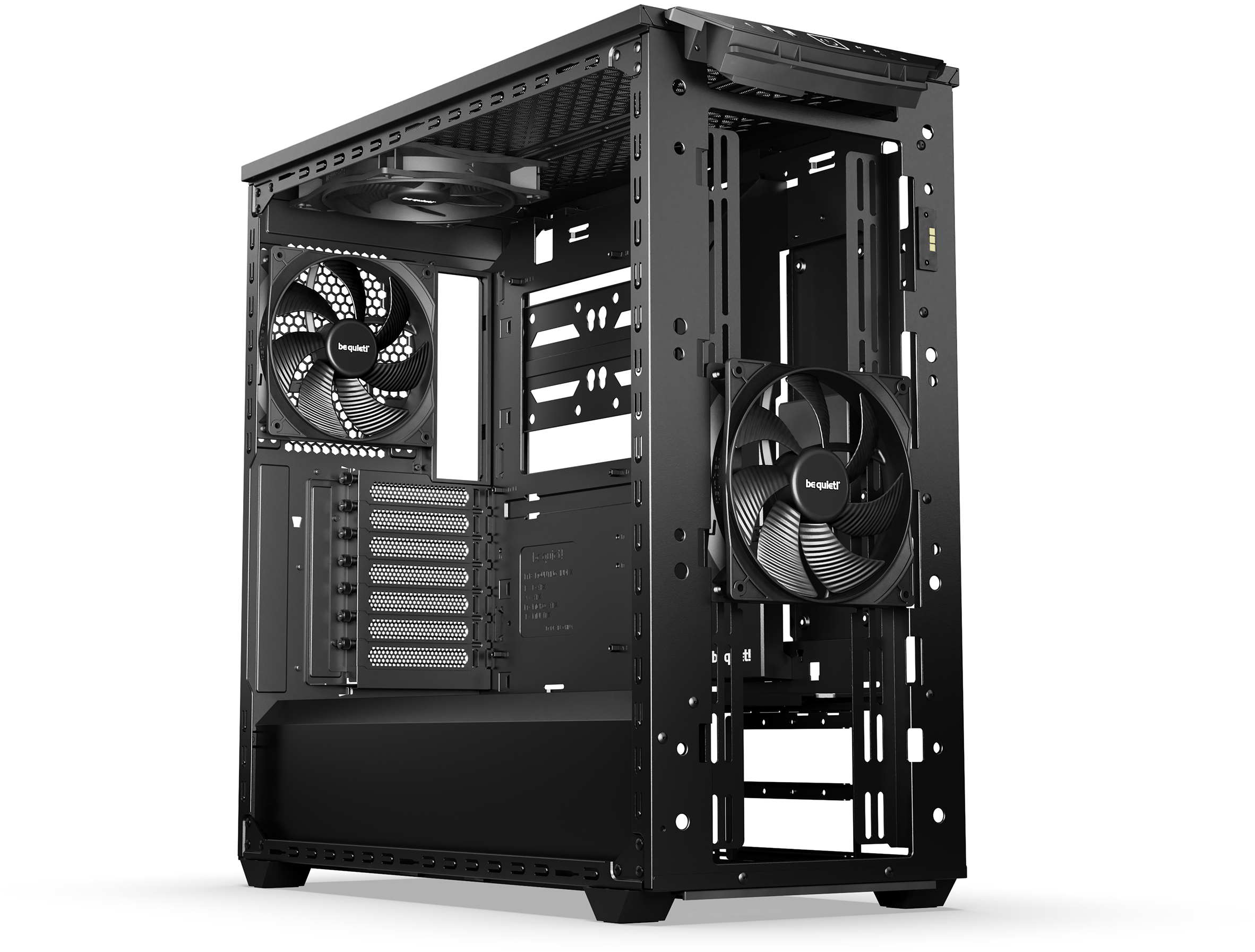 Schwarzes PC-Gehäuse. Innenraum mit Lüftern und Befestigungspunkten sichtbar. Leeres, offenes Design.