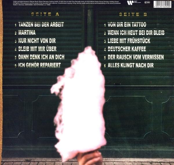 Albumrückseite mit Trackliste. Eine Wolke aus rosa Rauch ist im Vordergrund und verdeckt ein Bild.