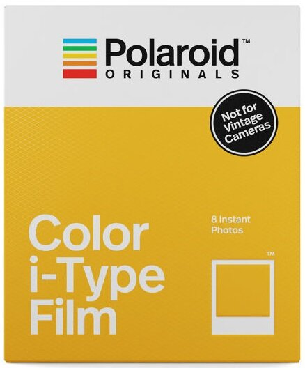 Pudełko z filmem Polaroid i-Type. Pudełko jest żółte z tekstem i ramką na zdjęcie z przodu.