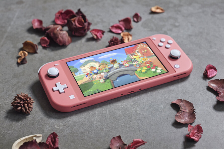 Konsola NINTENDO Switch Lite Koralowa + Animal Crossing: New