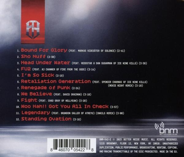 Rückseite des Albums mit Titeln und Credits. Rotes Logo oben. Schwarz-weißer Barcode unten.