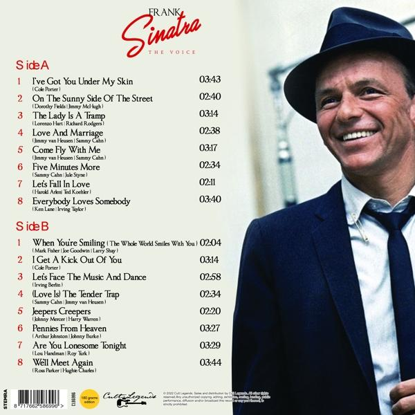 Az album hátlapja. Frank Sinatra fekete-fehér képe. A 'The Voice' album számlistája és a kreditek.