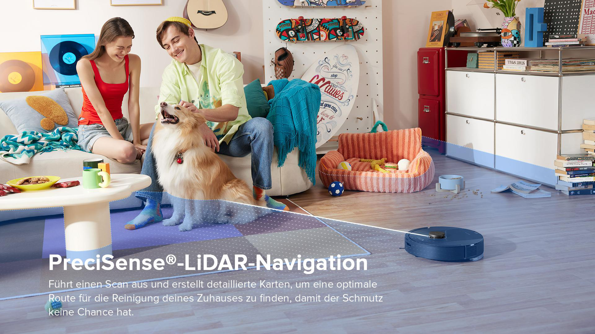 Paar mit Hund, Roboterstaubsauger reinigt den Boden. Text: PreciSense-LIDAR-Navigation.
