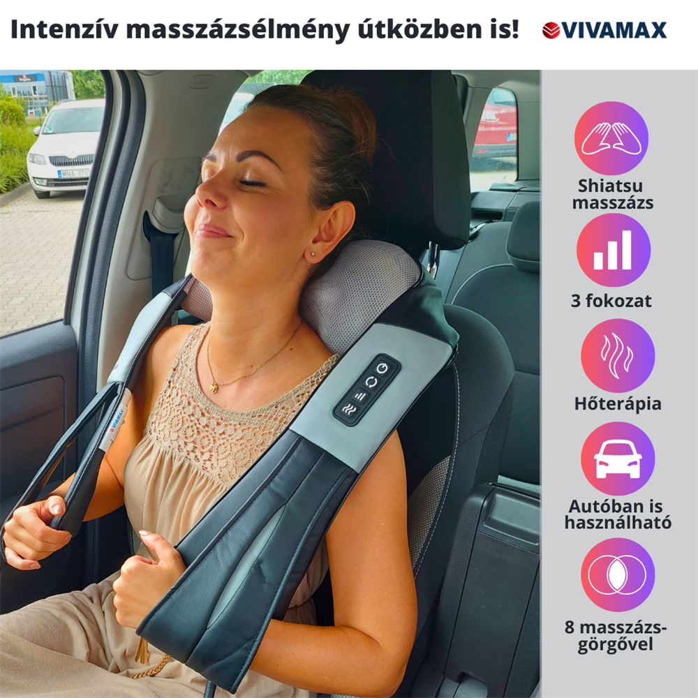 Nő nyak- és vállmasszírozót használ autóban. A masszírozó fekete és szürke.