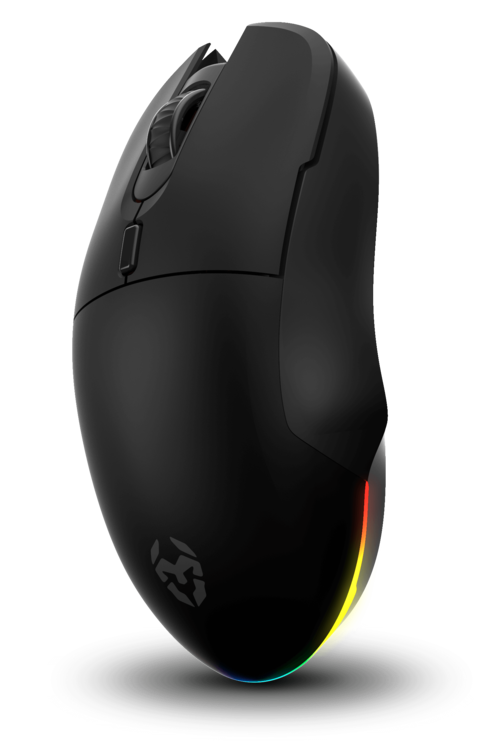 Ratón gaming negro con logo. Tiene rueda y botones, y luces RGB en la parte inferior.