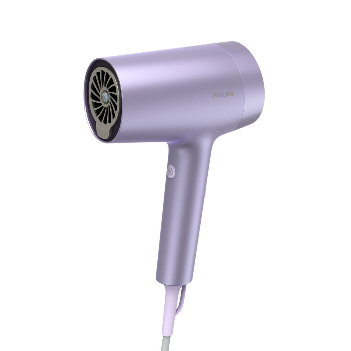 Liliowa suszarka do włosów Philips, pod kątem. Widoczny uchwyt, dysza i przewód.