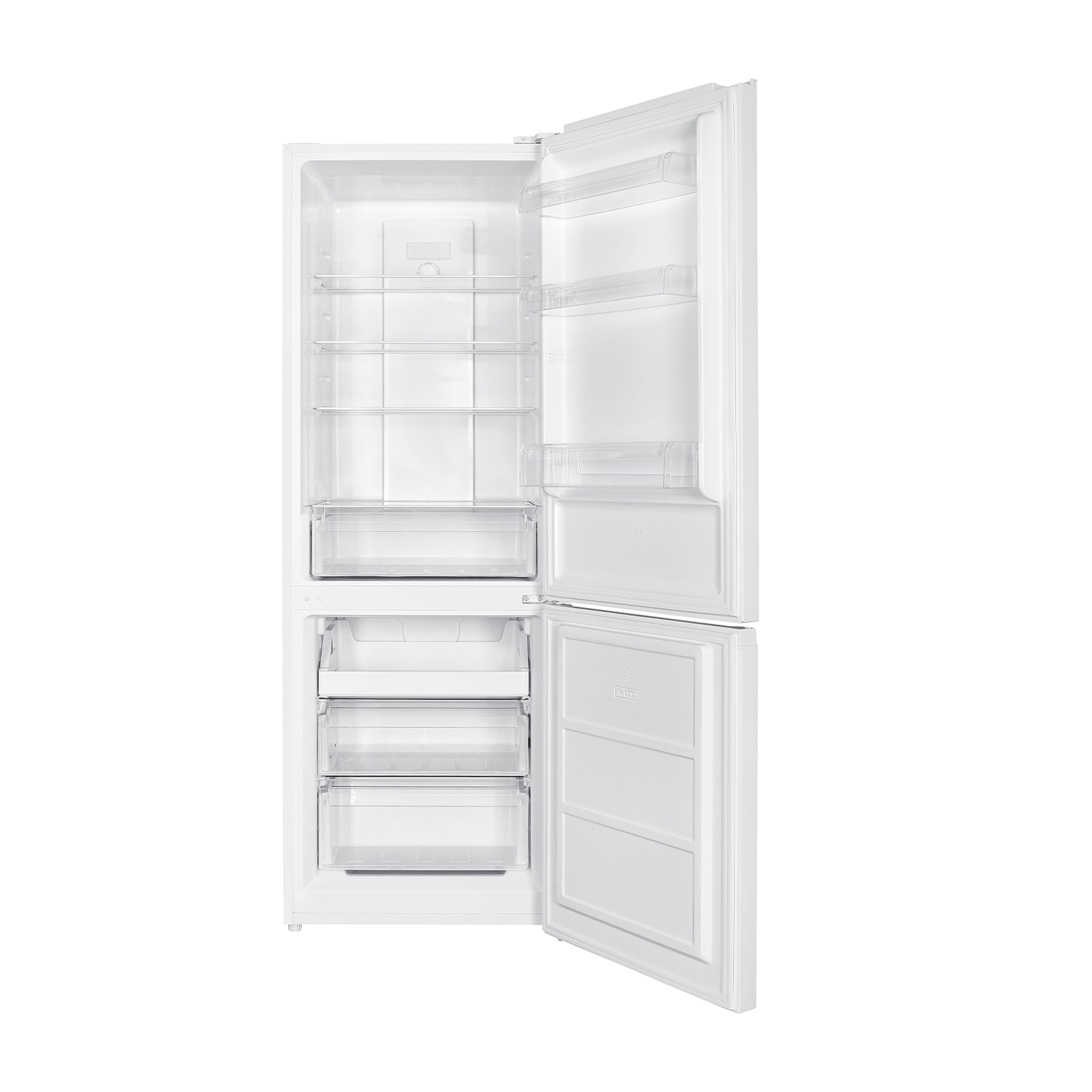 Frigorifero bianco, porta aperta, con ripiani e cassetti, su sfondo bianco.
