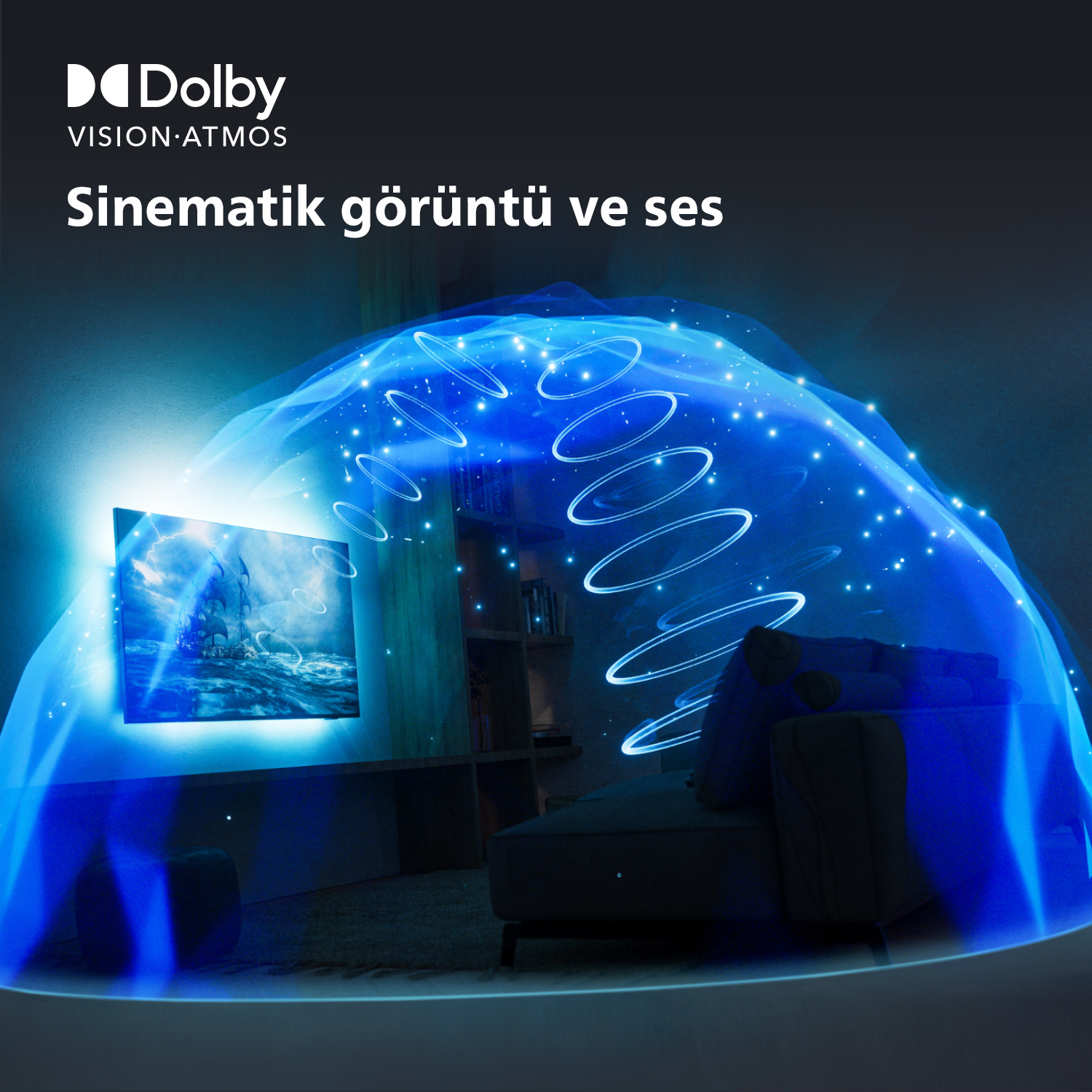 Suda bir tekne gösteren bir TV ekranı ve ekranın etrafında mavi bir ışık.