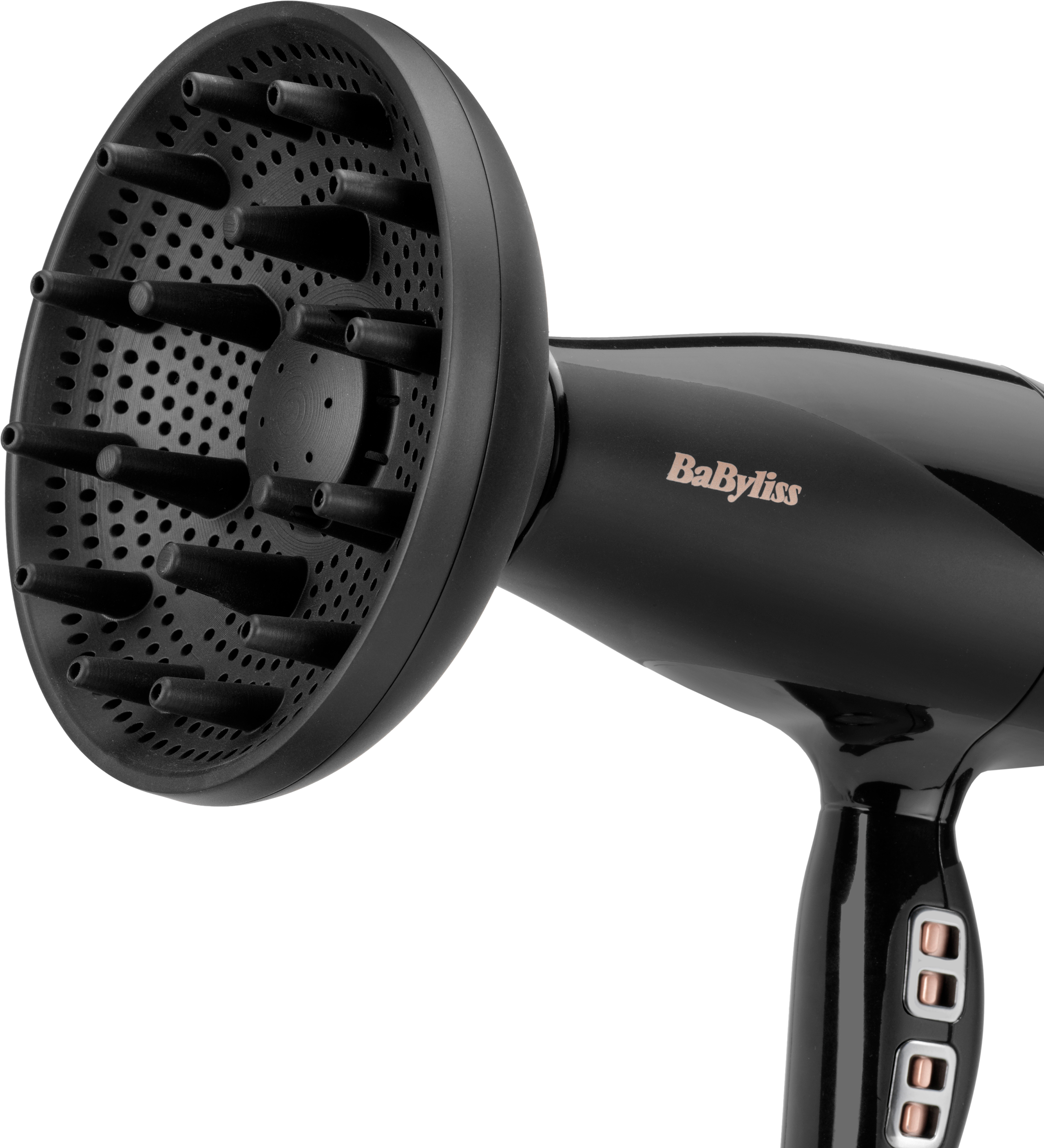 Sèche-cheveux noir avec accessoire diffuseur. Marque Babyliss. Boutons sur la poignée. Fond blanc.