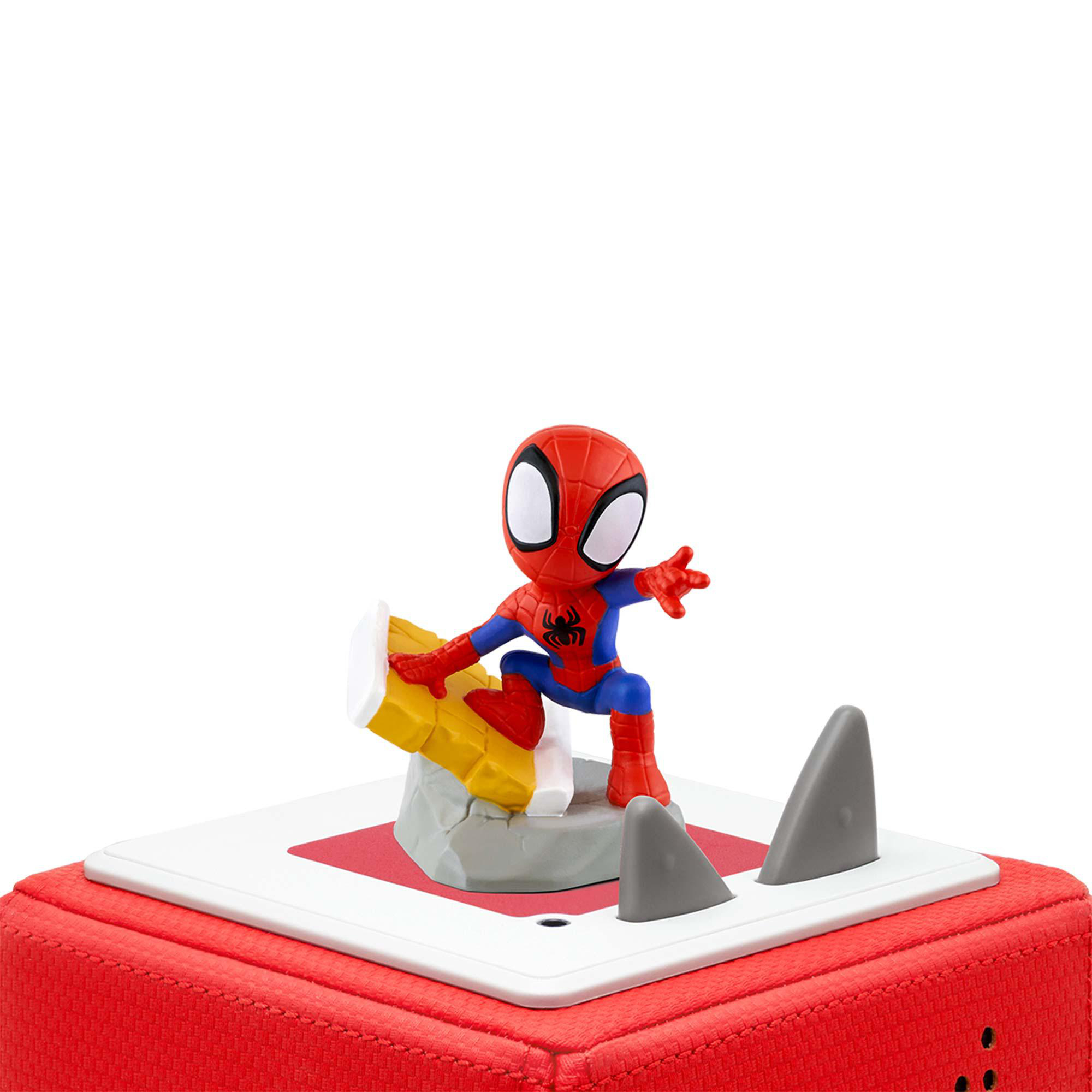 Spider-Man-Figur auf roter Basis mit weißer Oberfläche und grauen Haifischflossen.