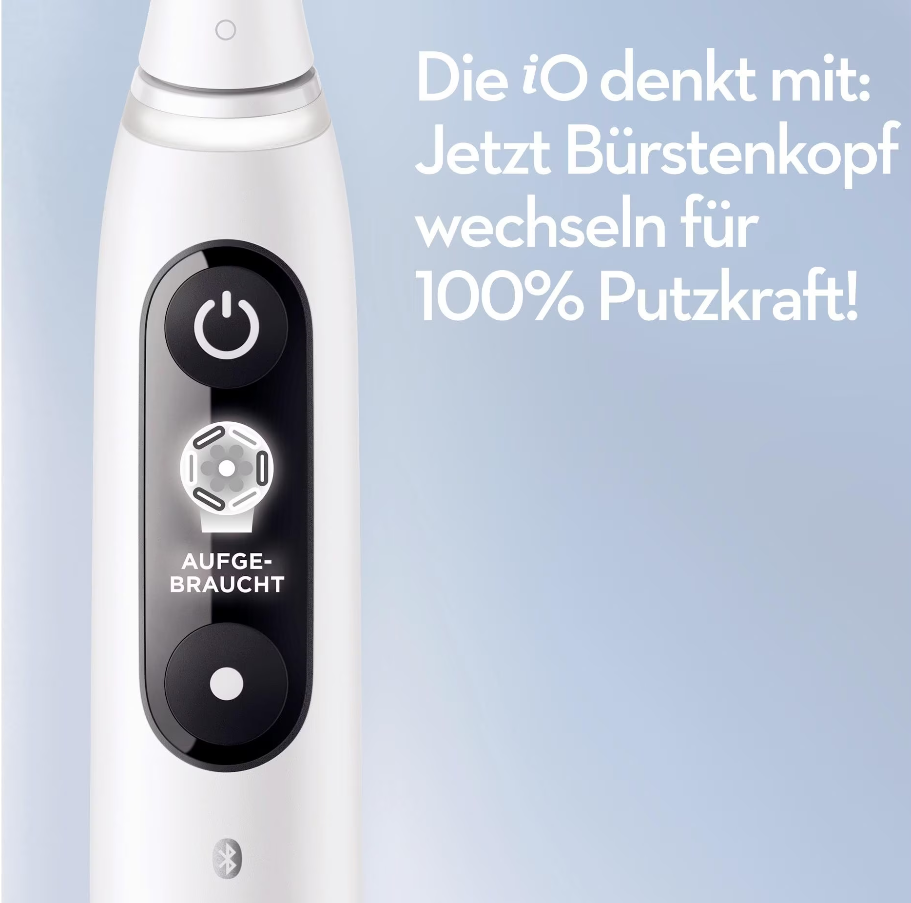 Weiße Zahnbürste mit Knöpfen und Power-Taste. Text auf Deutsch über den Wechsel des Bürstenkopfes.