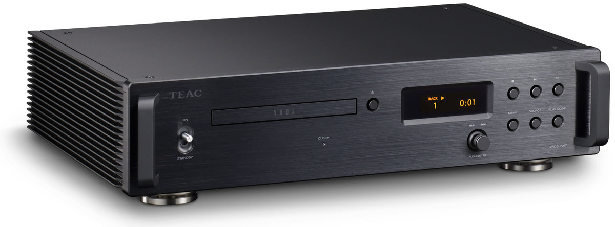 Schwarzer TEAC CD-Player mit Display, das Titelnummer und Zeit anzeigt, und verschiedenen Knöpfen auf weißer Oberfläche.
