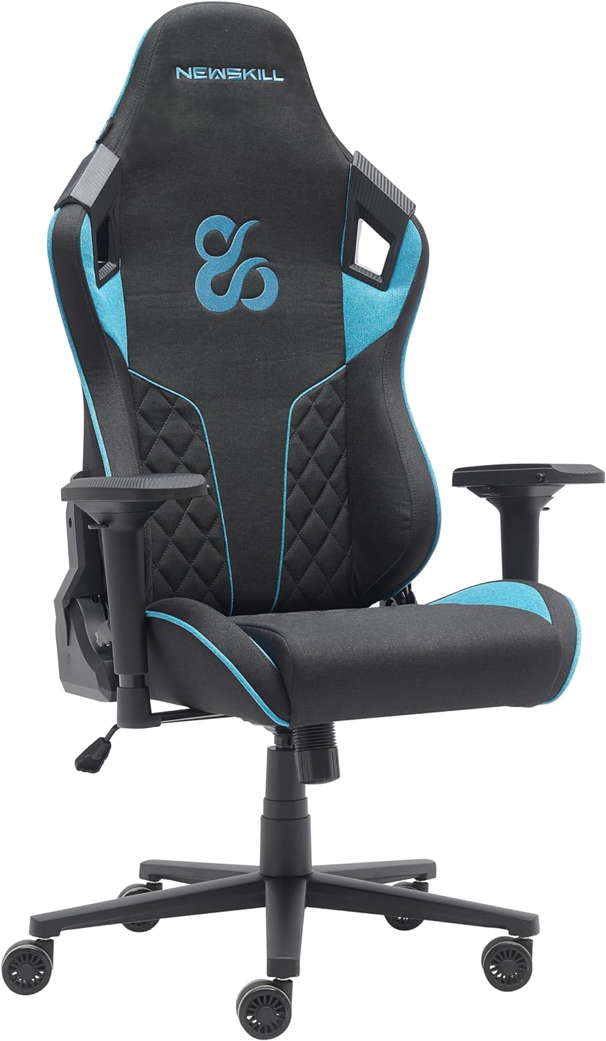 Silla gaming. Negro con detalles azules, logo newskill en el reposacabezas. Ruedas en la base.