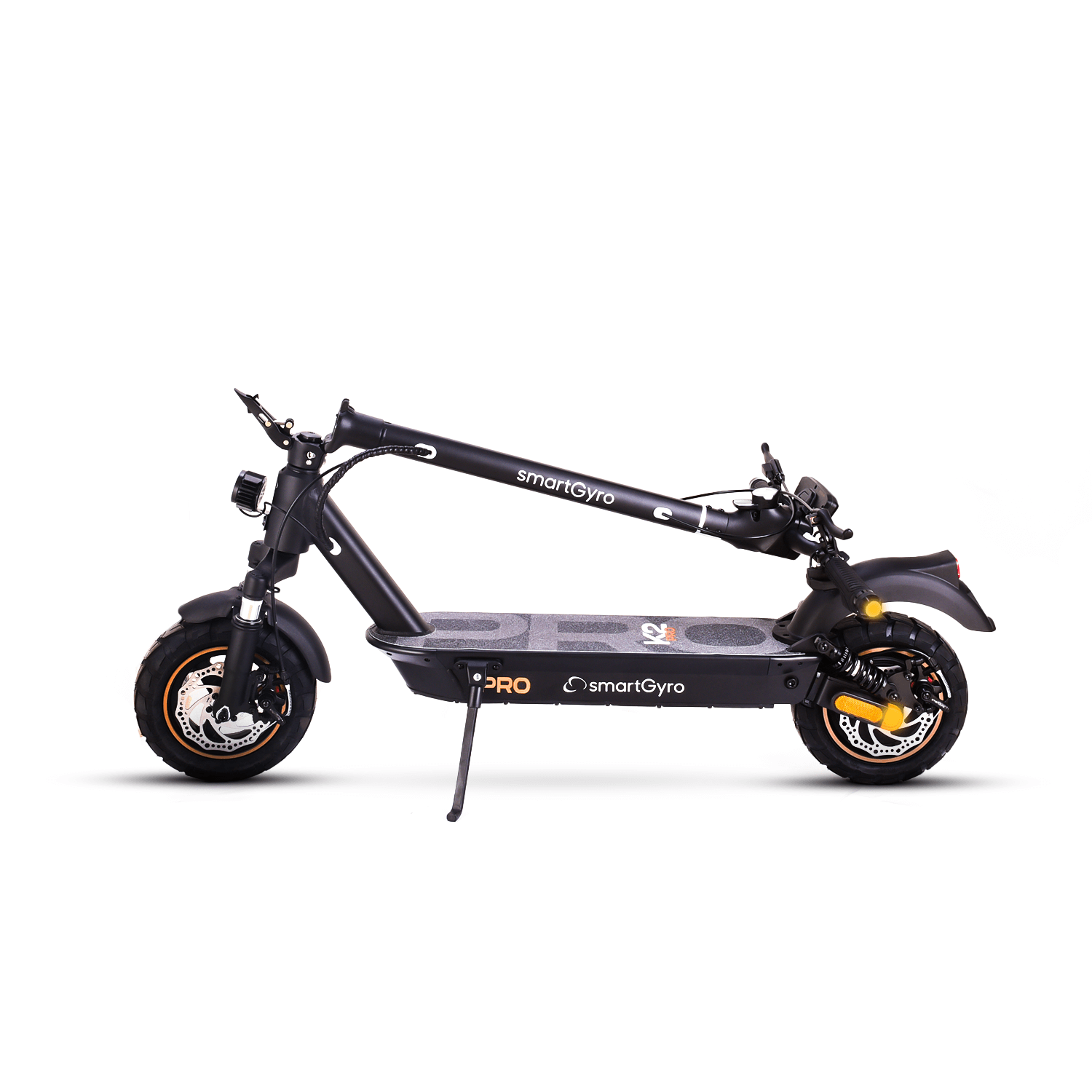 Un scooter eléctrico SmartGyro Pro negro y dorado.