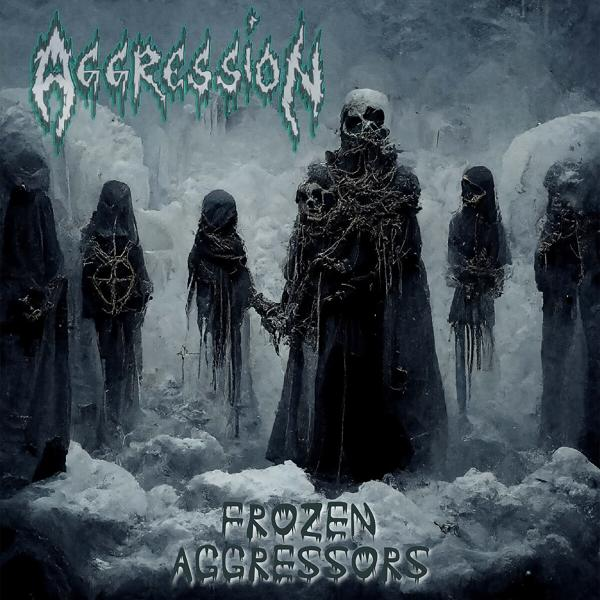 Albumcover: Figuren mit Totenköpfen und Umhängen stehen auf Eis, Text 'AGGRESSION' und 'FROZEN AGGRESSORS'.