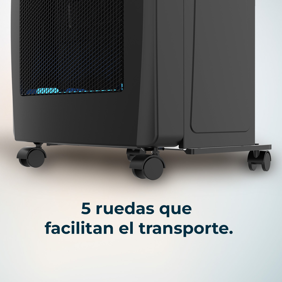 Un enfriador de aire negro sobre ruedas con texto en español que describe la funcionalidad de las ruedas.
