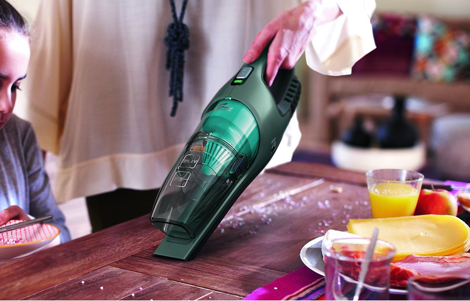 Odkurzacz bezprzewodowy PHILIPS PowerPro Aqua 3w1 FC6409/01 (25V)