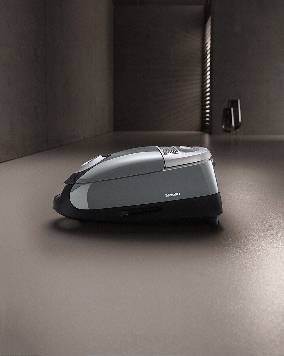 Odkurzacz z workiem MIELE Complete C2 Parquet XL SFRF5