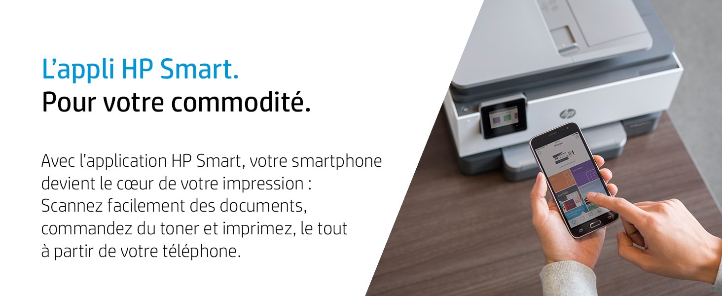 Immagine di una stampante e di uno smartphone con testo, su sfondo bianco.